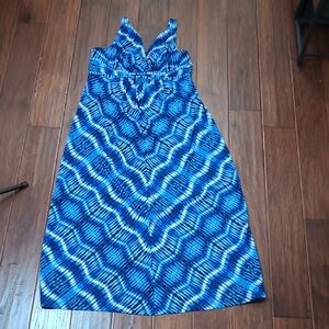New Directions Sleeveless Blue Patterned Maxi Dress size Large PETITE